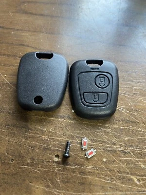 1NEISMARTECH GUSCIO TELECOMANDO CHIAVE PER TOYOTA AYGO 2 TASTI + MICRO PULSANTI