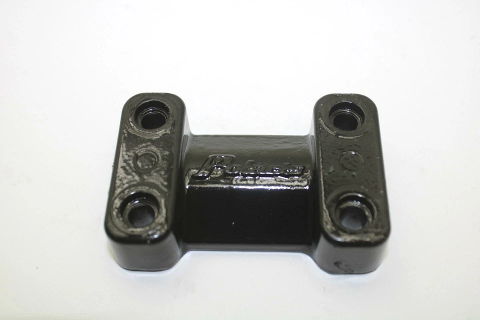 Abrazadera de montaje de manillar Polaris OEM (negro) 5630187-067 Q179 Foto 2 de 4