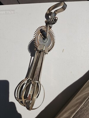 VINTAGE 1921 LADD EGG BEATER No. 2 w/ Metal Handle