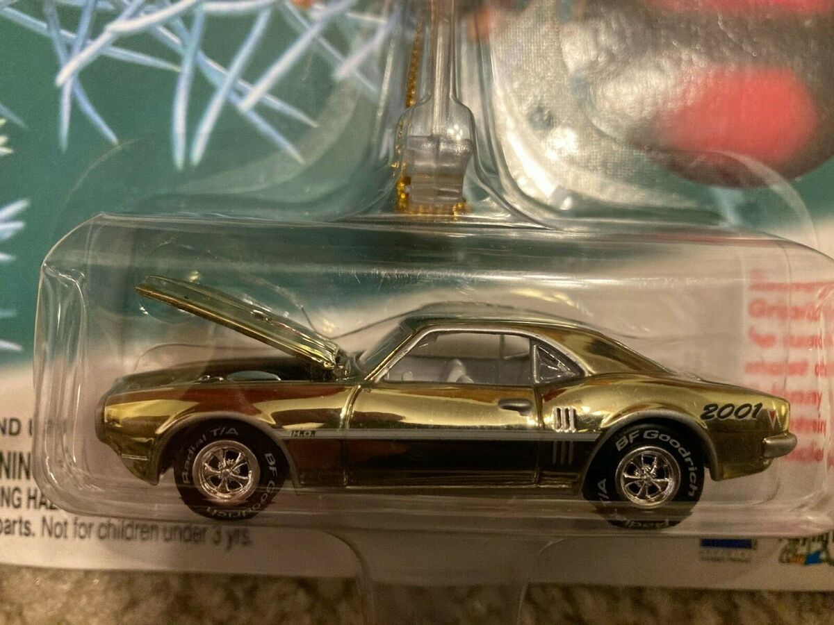 Johnny Lightning 2001 Holiday Muscle Ornament complete set 1 Johnny Lightning 2001 Holiday Muscle Ornament complete set 1