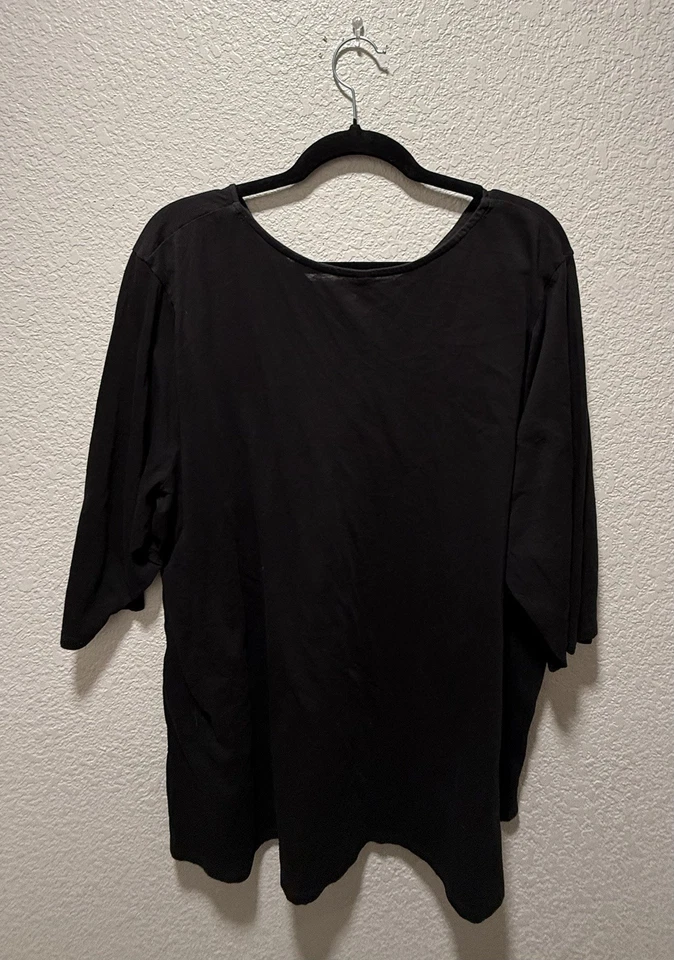 Prendas para dormir SLEEP by Cacique para mujer negras cuello redondo "XOXO" - talla grande 22/24 Foto 2 de 3