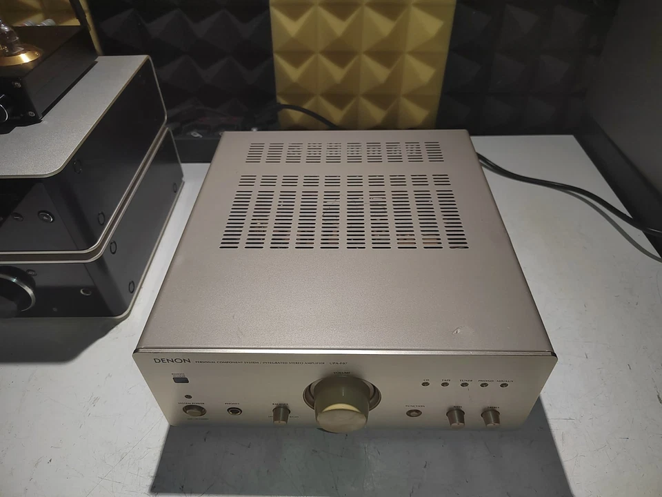 Amplificatore Integrato Denon UTU F07 Gold - Immagine 2 di 4