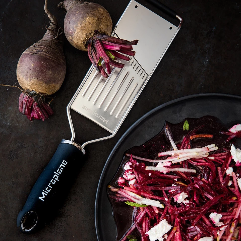 Microplane Gourmet Profi-Juliennehobel - Bild 3 von 3