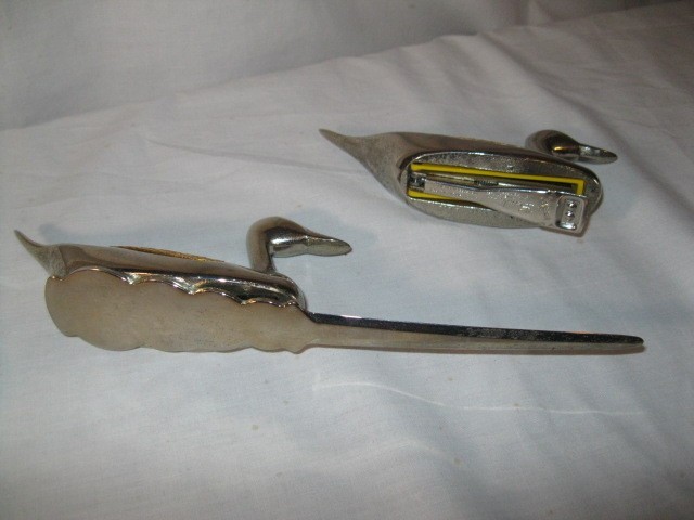 VTG REXEL BAMBI GERTY Duck Letter Opener & Stapler Set / Made in Great Britain