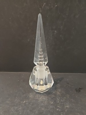 HAND CUT POLISH CRYSTAL Perfume Bottle W/ Unique Stopper
