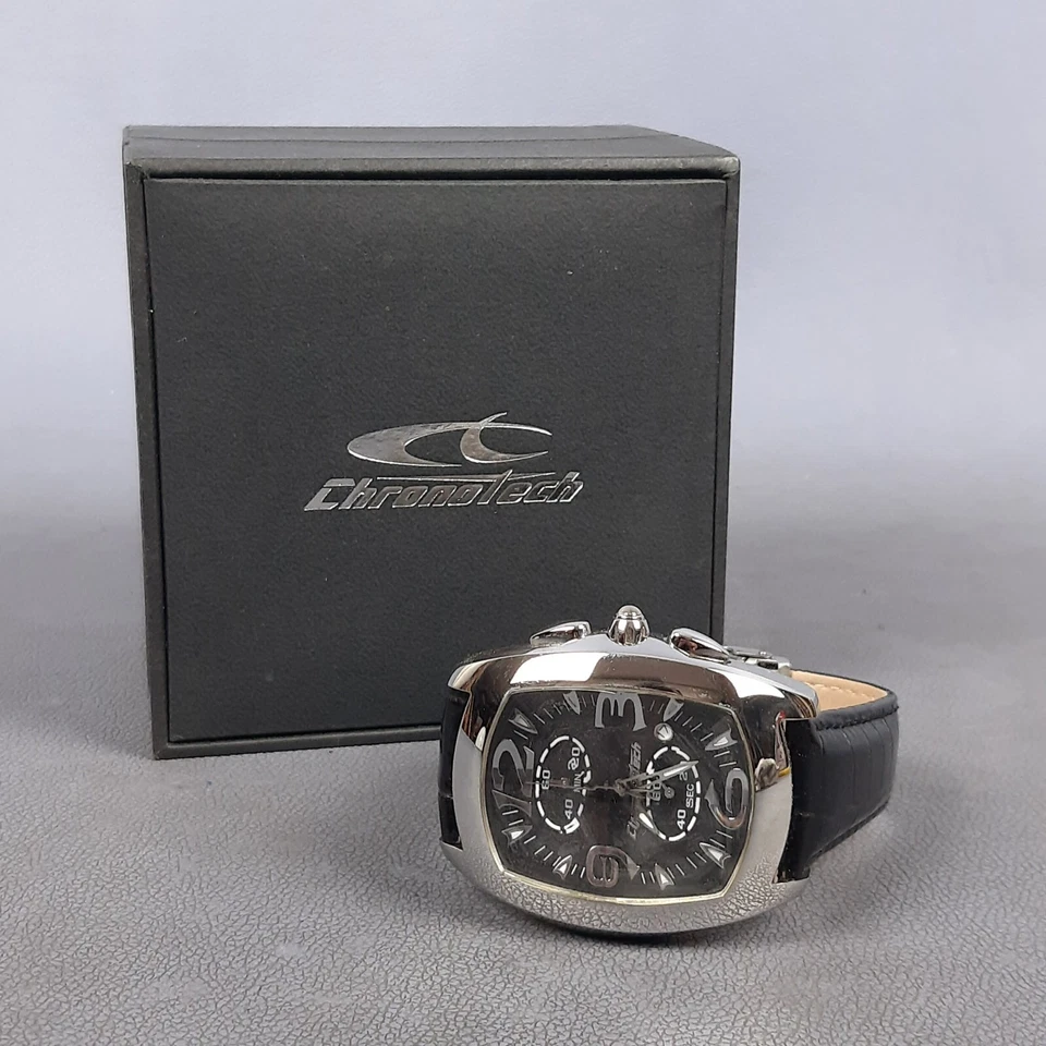 Reloj Chronotech Analógico Cuarzo Hombre Correa de Cuero 2223J con Caja - Imagen 3 de 4