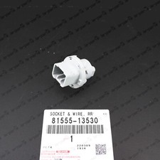 NEW GENUINE TOYOTA LEXUS 03-07 GX470 REAR TURN SIGNAL LAMP SOCKET 81555-13530