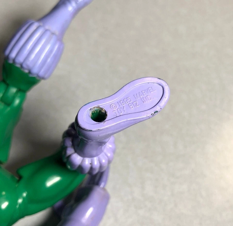 Figura de acción de colección 1994 Spider-Man 5" merodeador (garras extensibles) Toy Biz RARA Foto 2 de 2