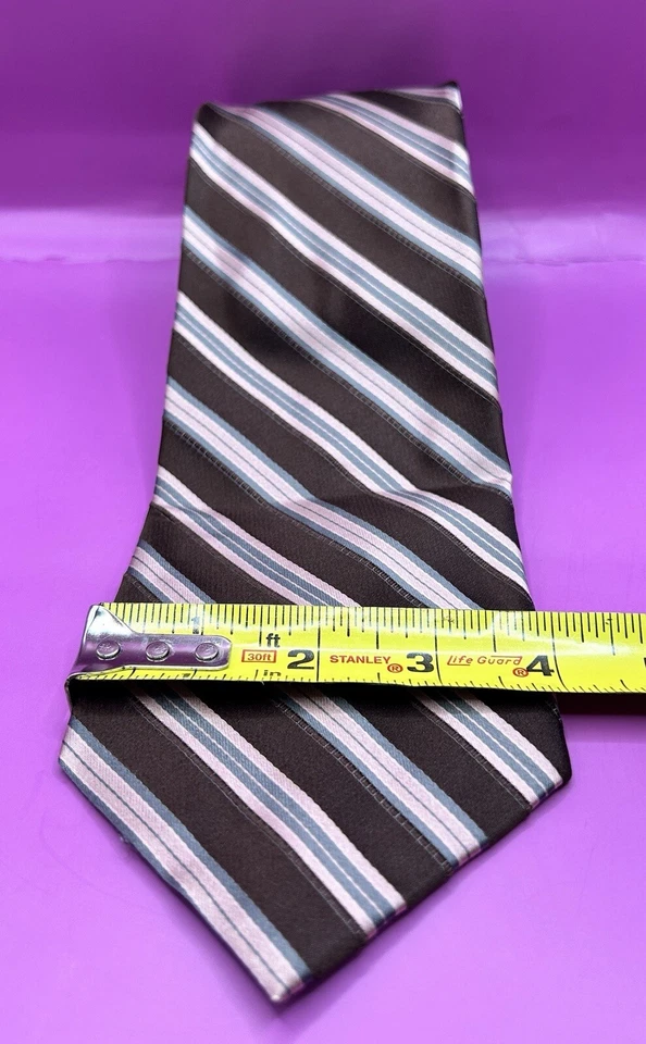 Corbata para hombre Insignia Martin Wong a rayas 100 % seda hecha a mano usada en excelente estado Foto 2 de 4