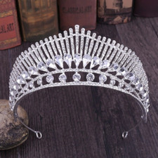 STUNNING BRAND NEW SILVER CROWN/TIARA WITH CLEAR CRYSTALS, BRIDAL OR RACING