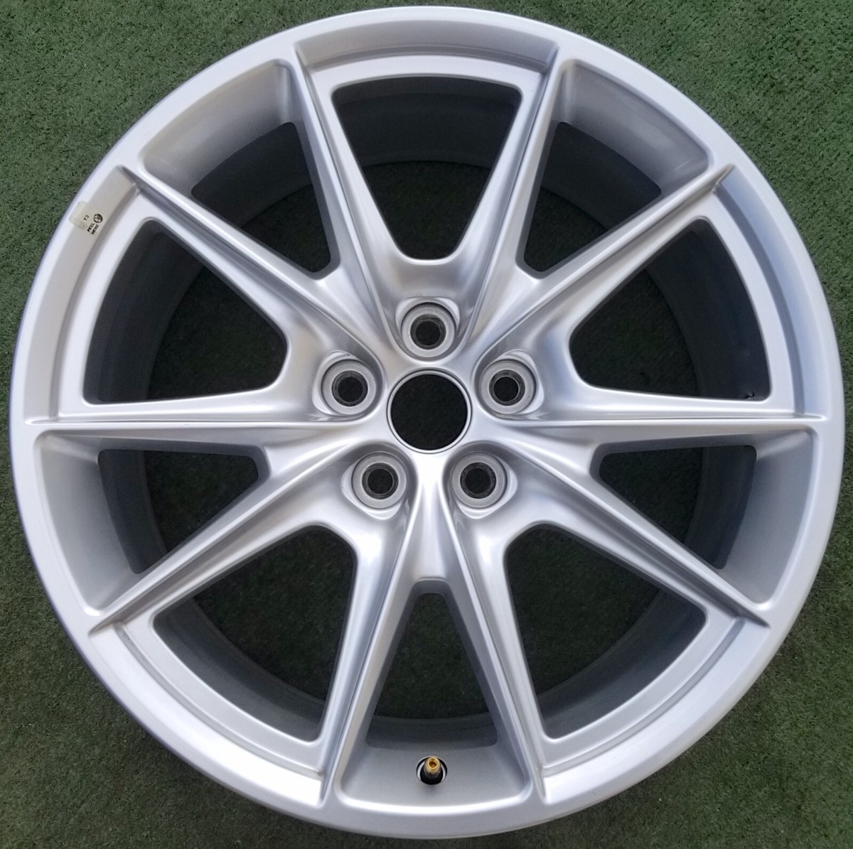 Factory Ford Mustang Wheel TPMS Genuine Original OEM 19 inch PR3Z