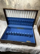 Tudor Plate Oneida Anti-Tarnish Silverware Wood Box Storage Chest Flatware Case
