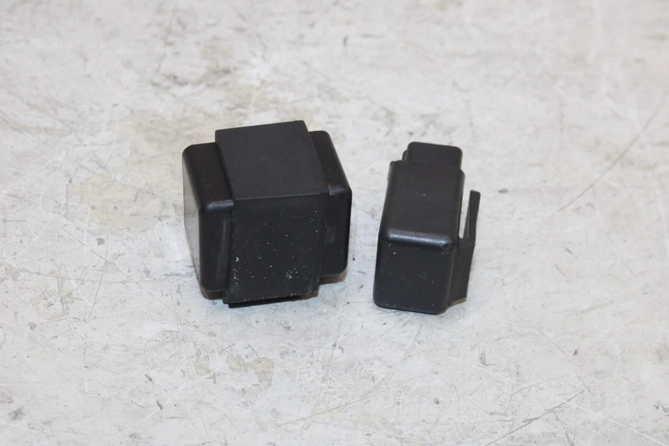 05-09 SUZUKI BOULEVARD S50 VS800 OEM INTERMITENTE INTERMITENTE RELÉ PAR Foto 4 de 4