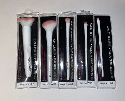 (5) Set Wet N Wild Assorted Makeup Brushes New In Package Pink White