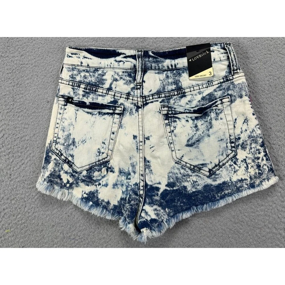 Pantalones Cortos de Denim Love Sick Para Mujer 3 Azul Calavera Envejecido Dobladillo Crudo Cortos Damas NUEVO Foto 2 de 4