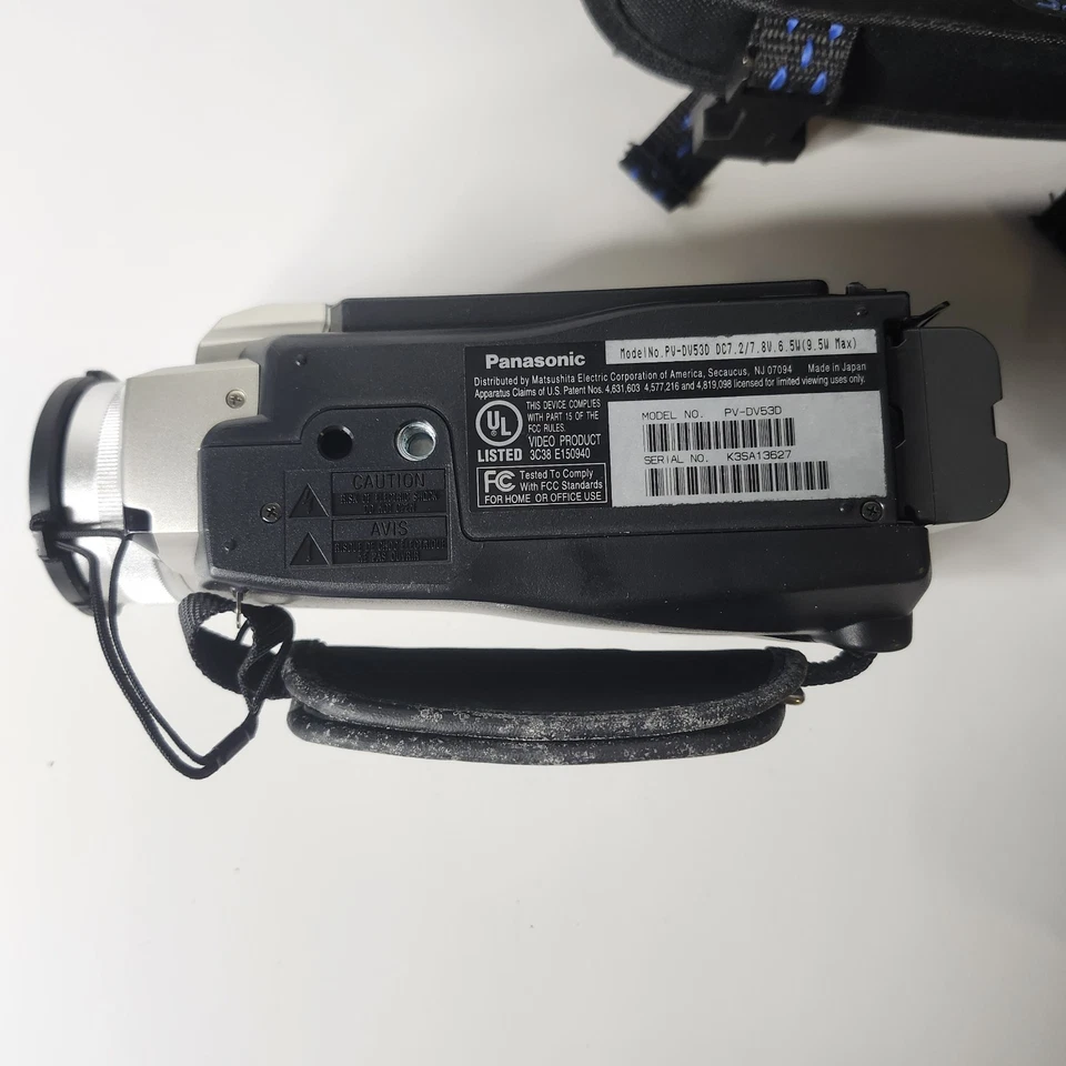 Panasonic PV-DV53D Palmcorder Battery Charger Cables Tapes Carry Bag Bundle - Image 4 of 4
