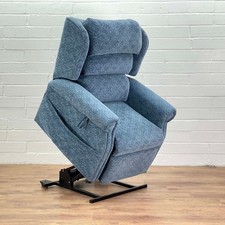 Oak Tree Single Motor Tilt-in-Space Riser Recliner Chair – Petite / Standard