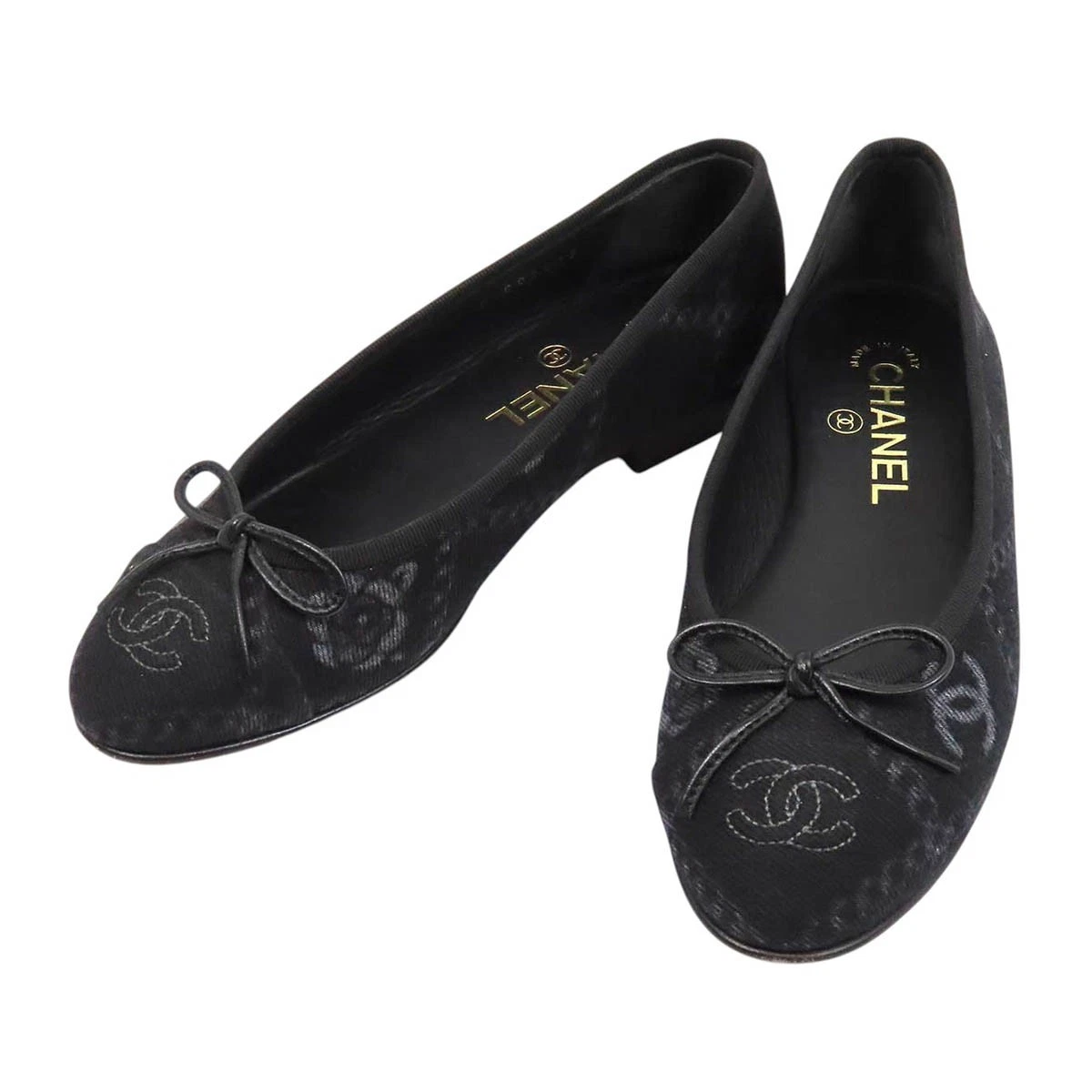 Chanel — CHANEL COCO Mark denim ballerina shoes Women Black series 【A】