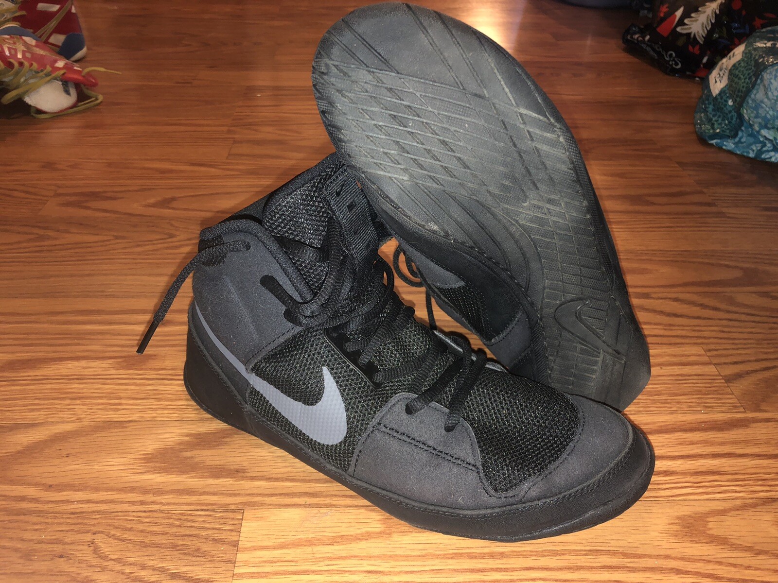 nike fury wrestling shoes
