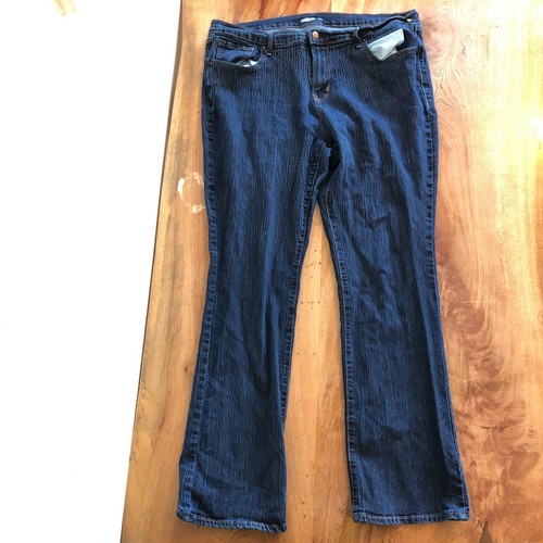 Old Navy Women's Size 16 Curvy Boot-Cut 