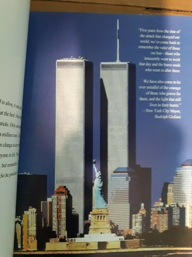 4 fotografische Gedenkstätte World Trade Center Bücher, 2001 911 NY - Bild 6 von 11