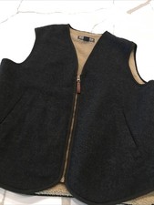 Vintage Woolrich Mens Gray Medium Canvas Sherpa Lined Vest Outdoor Workwear