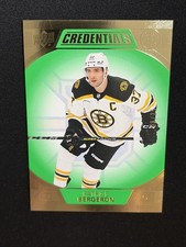 22-23 UD Credentials Hockey Gold Parallel 6 Patrice Bergeron /25