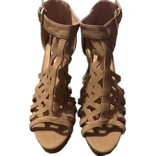 Top Moda Women's  Bonica 1 Tan Cut Out Stacked Caged Style Heel