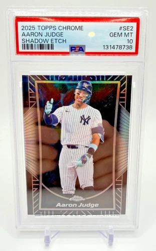 2025 Topps Chrome AARON JUDGE SHADOW ETCH CASE HIT SSP PSA 10 #SE2 YANKEES