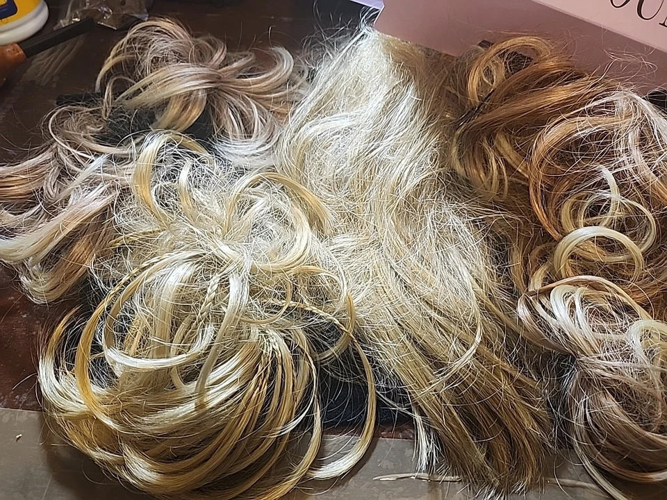 Cabelo Paula Young 4 peças 4 extensões A6293 Meryl Color #14 COM CAIXA. R390 - Imagem 3 de 4