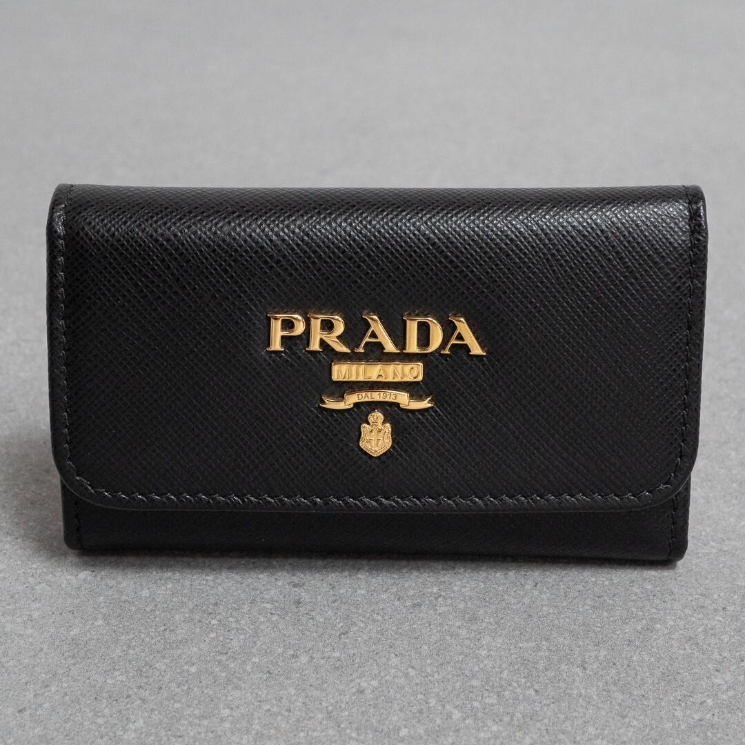PRADA Key Case 1PG222 Black Saffiano Leather Gold Logo 6 Key PRADA Key Case 1PG222 Black Saffiano Leather Gold Logo 6 Key