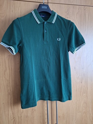 Mens Fred Perry Polo Shirt Size S. In Used Good Condition - Picture 4 of 5