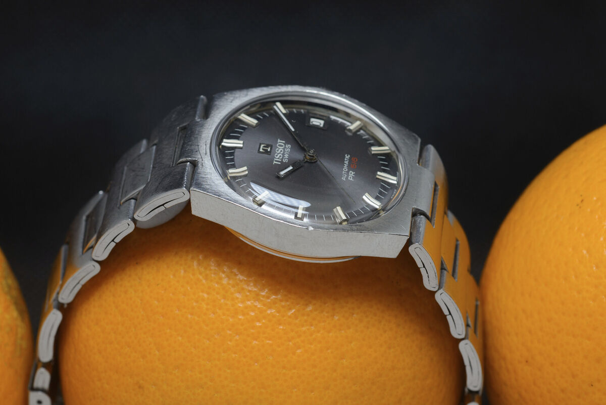 Vintage (1970s) TISSOT PR516 automatic, cal. 2481, 21 jewels Vintage (1970s) TISSOT PR516 automatic, cal. 2481, 21 jewels