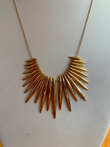 $250 Michael Kors Goldtone Tribal Statement Pendant Necklace T39 - Picture 2 of 6