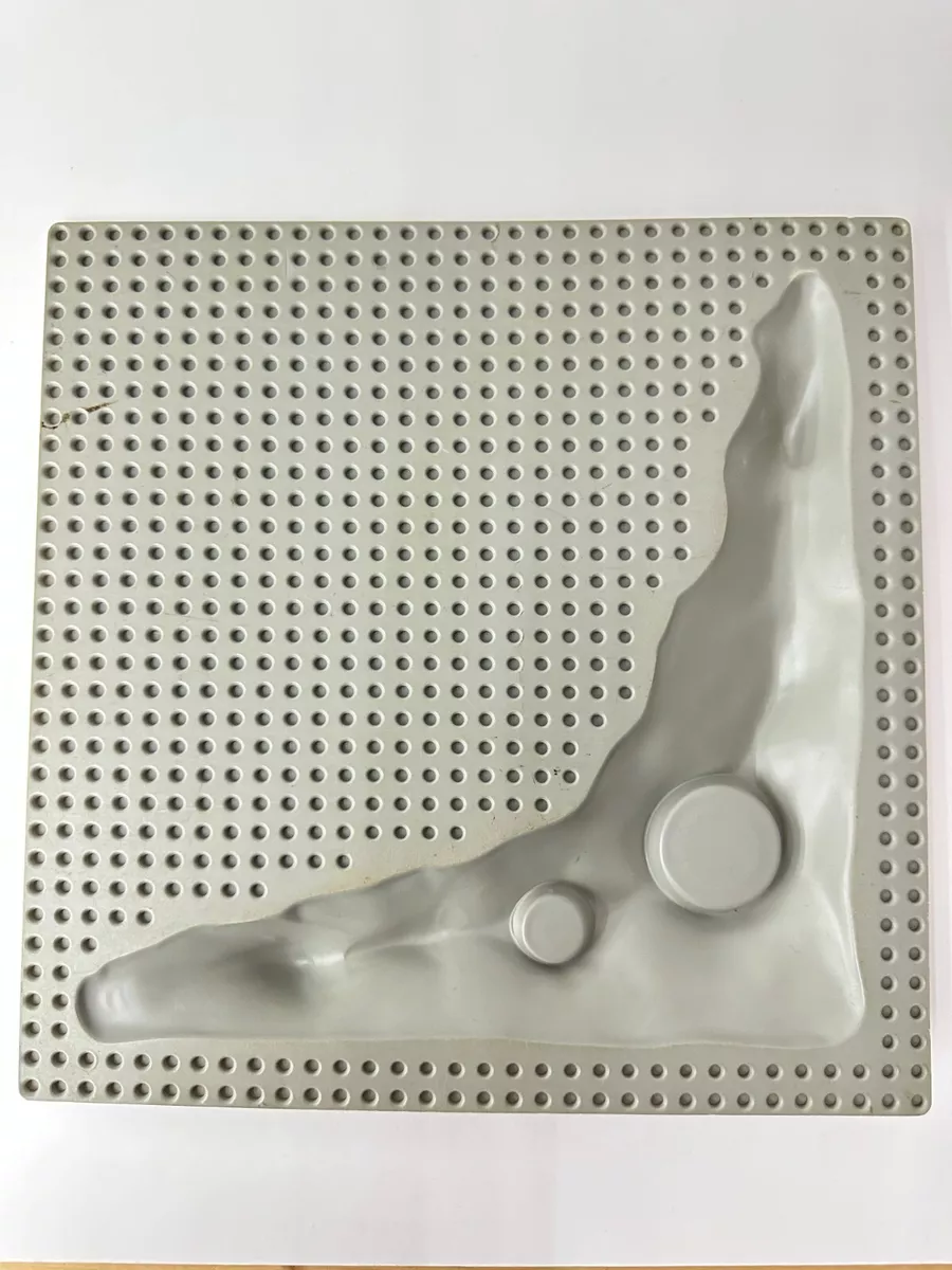 LEGO Baseplate Raised 32 x 32 10
