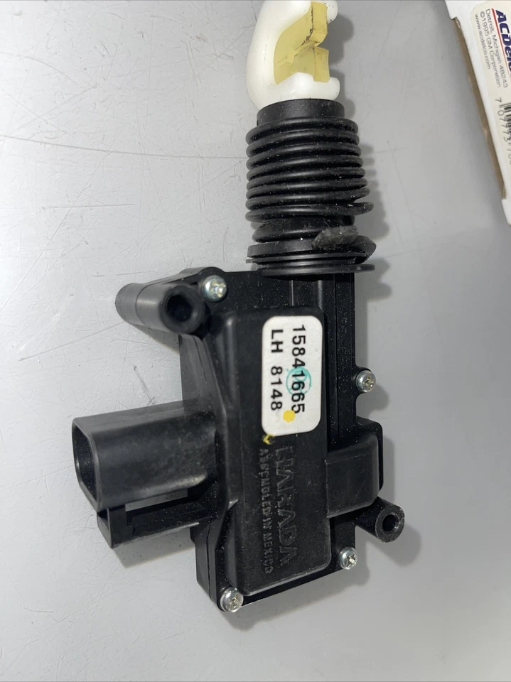 Actuador de cerradura de puerta corredera izquierda ACDelco GM equipo original 15841665 Uplander Foto 4 de 4