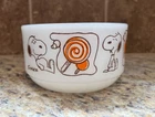 VINTAGE ANCHOR HOCKING FIRE KING SNOOPY SWEET DREAMS BOWL MILK GLASS 1958 EXCELL