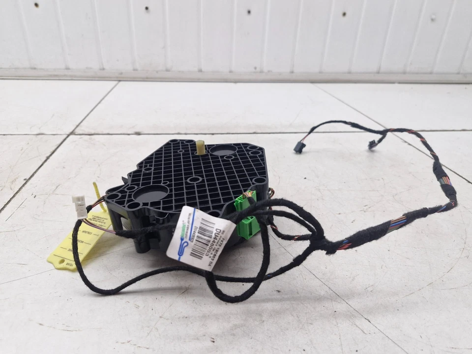 Land Rover Discovery Sport L550 Heater Flap Motor Actuator & Wiring FK7219787BA - Image 2 of 4