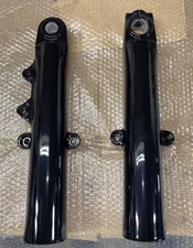 Harley-Davidson '18-'23 Softail Deluxe Fork Lowers OEM 45500388 & 45500389