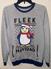 Women s Fleek Navidad Gray sweatshirt with pockets size medium