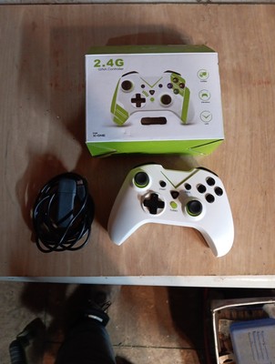 2.4g wireless controller gamepad