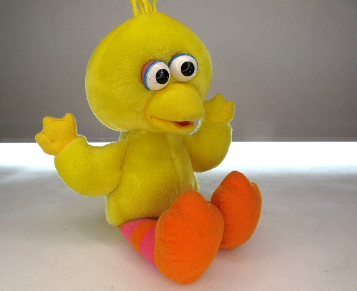TICKLE ME BIG BIRD PLUSH Sesame Street 1996 Tyco Vintage Talks Shakes  Giggles