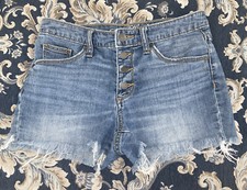 Universal Thread size 2/26 button front cutoff jean shorts