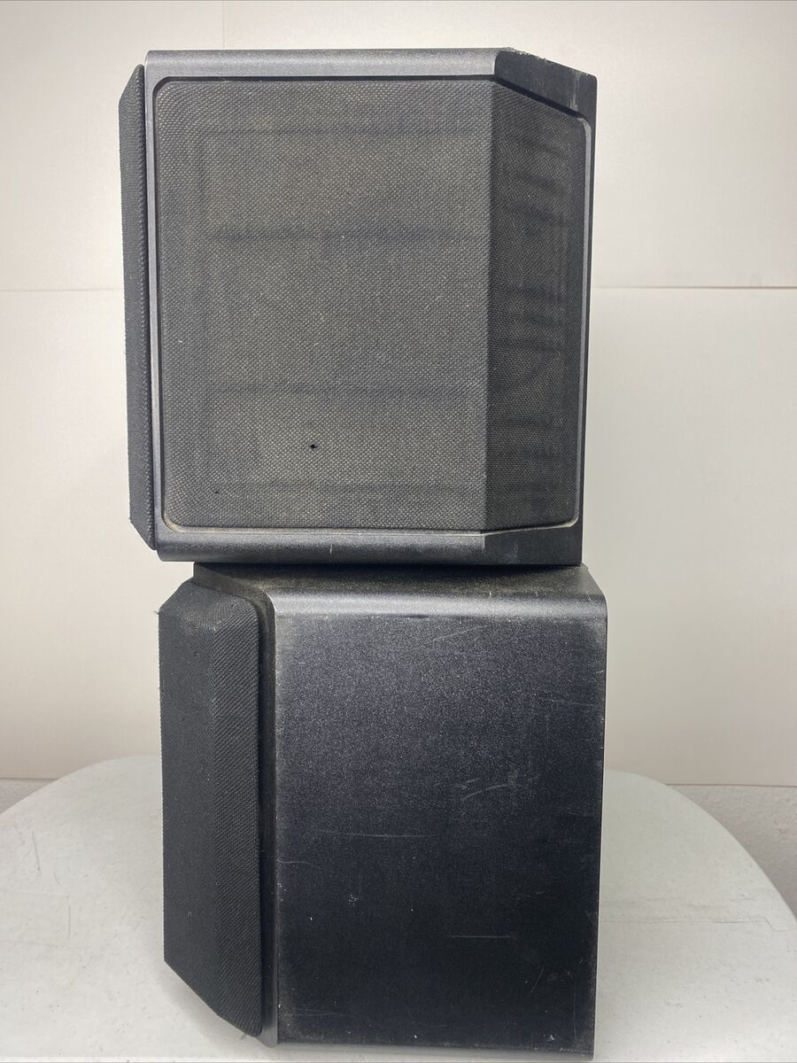 Pair of Bose 301 Series IV Direct Reflecting Black Bookshelf Pair of Bose 301 Series IV Direct Reflecting Black Bookshelf