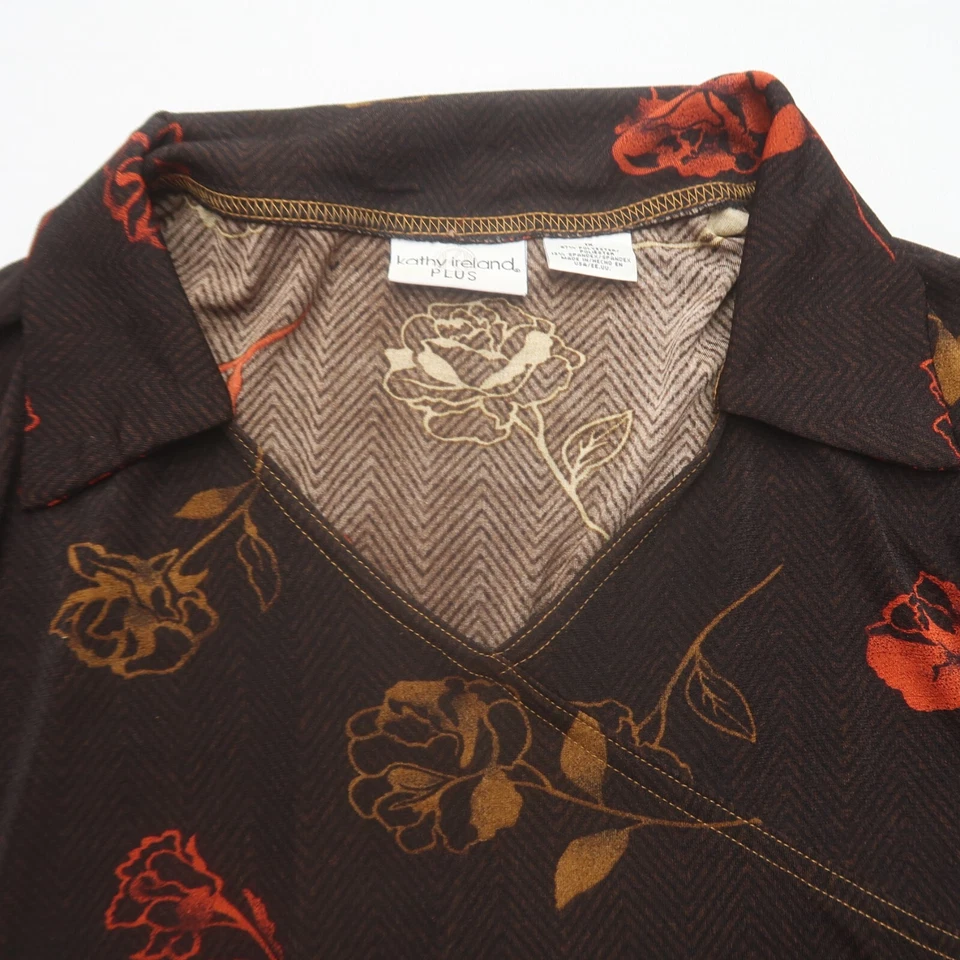 Kathy Ireland Blouse 1X Floral Print Stretch Knit Non Wrinkle V Neck Brown Top - Image 3 of 4
