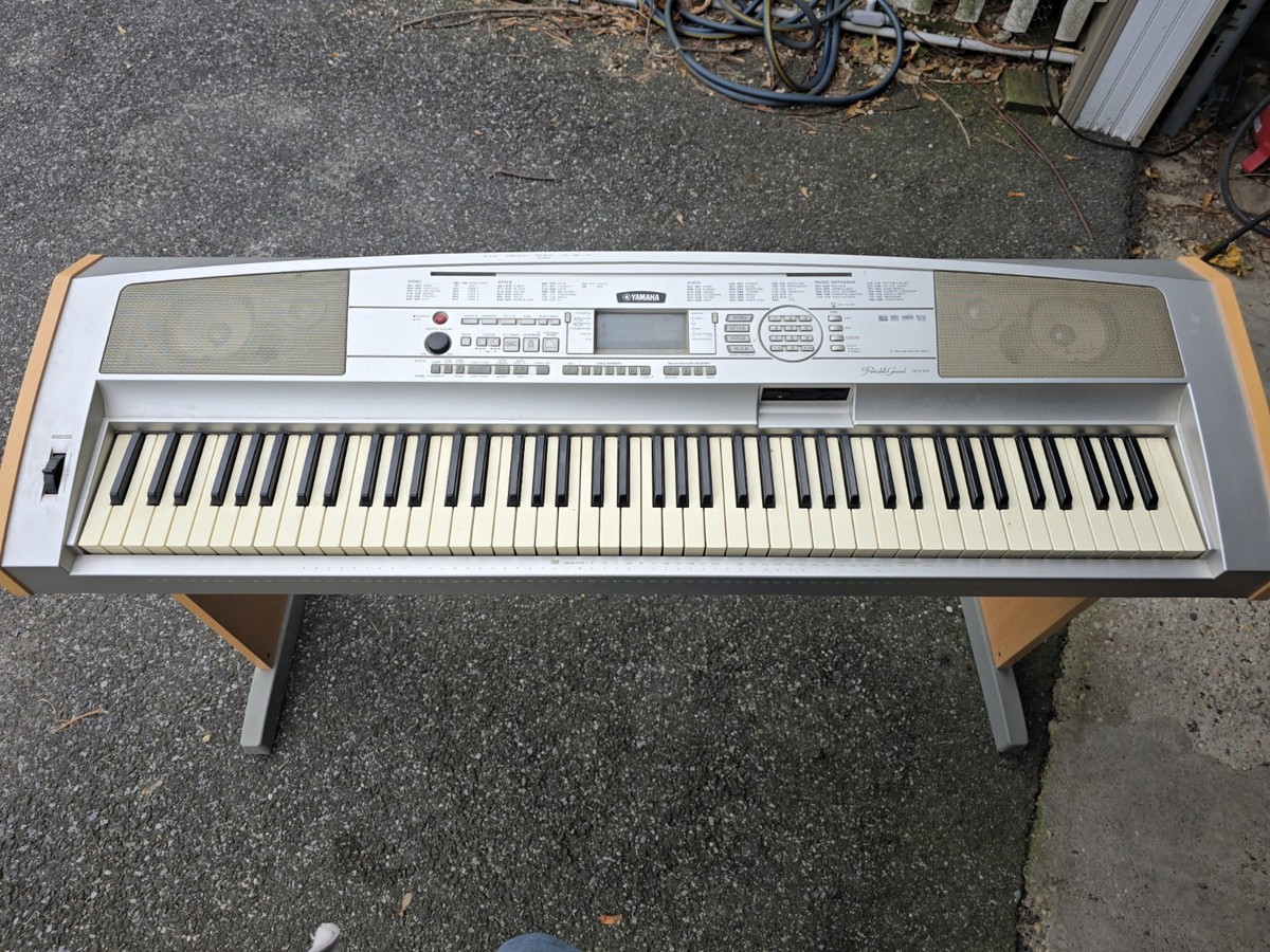 YAMAHA DGX-500 ヤマハ　電子ピアノ　Portable Grand Yamaha Dgx-500 Portable Grand Piano -no Stand for sale online | eBay