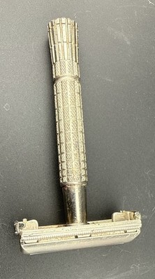 1963 Gillette Super Speed Flare Tip DE Razor, I-4