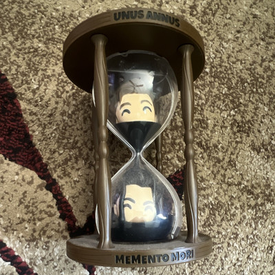 Youtooz Unus Annus Memento Mori Hourglass Figurine, Plastic Collectible