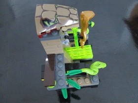 LEGO NINJAGO: Venomari Shrine (9440) Shrine only no mini figure
