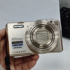Nikon COOLPIX S7000 16.0 MP Vintage Digital Camera 20x Optical Zoom English Gold